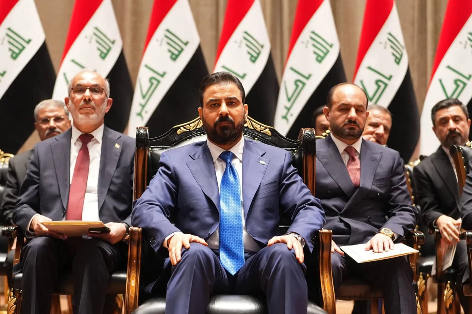 Iraqi PM Ali al-Zaidi and his cabinet minister at the parliament's confidence vote session. Photo: Iraqi Prime Minister Office