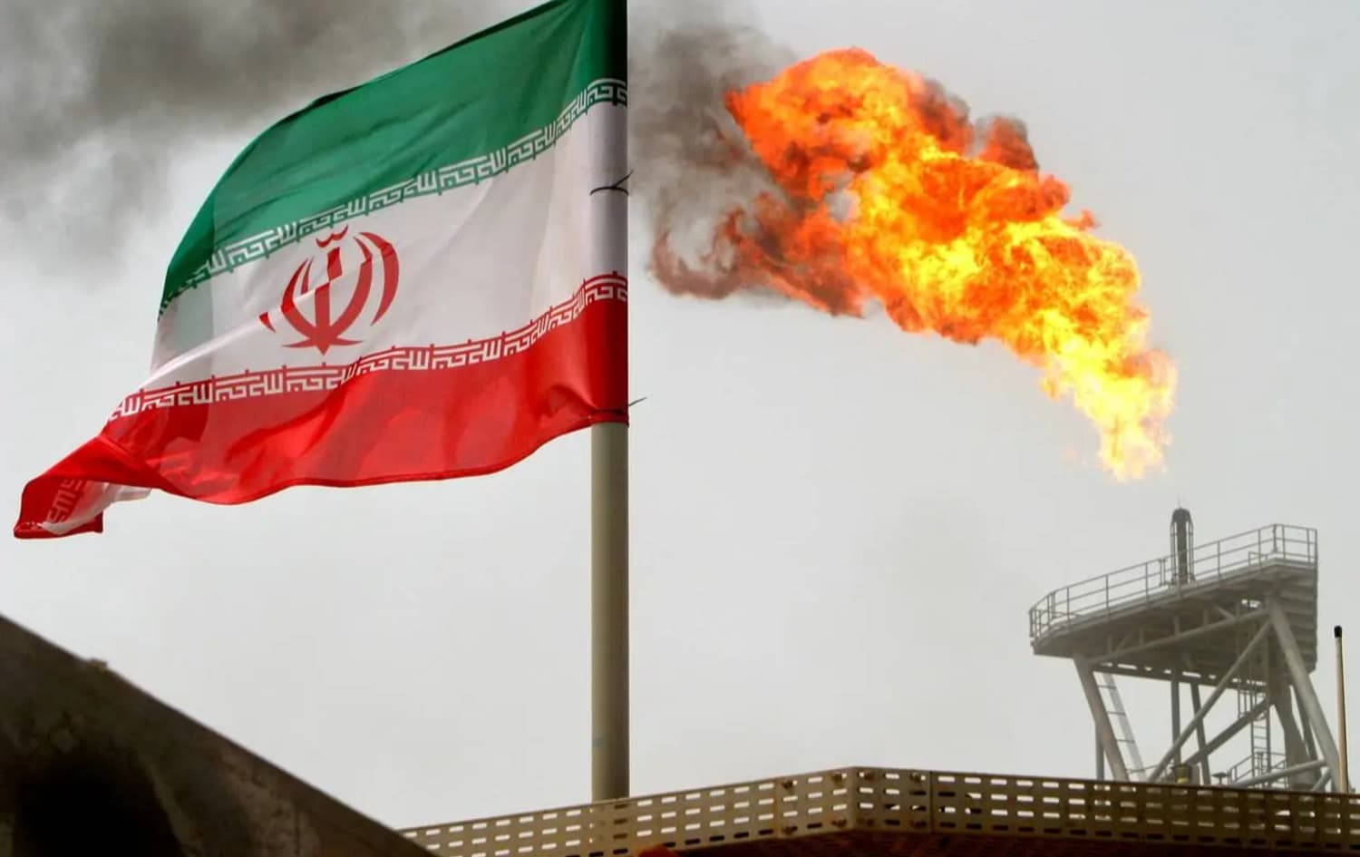 ABD ve İran anlaştı: Tahran petrol satışına derhal başlayabilecek