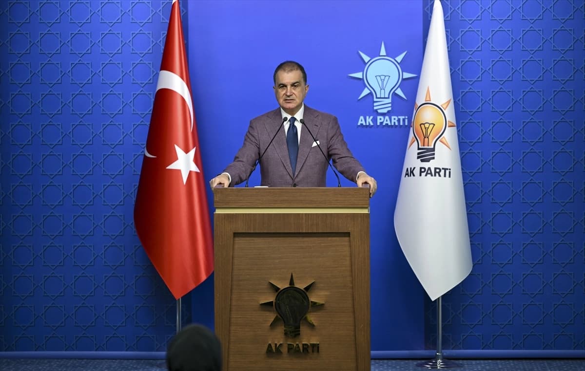 AK Parti Sözcüsü Ömer Çelik, partisinin MKYK toplantısına ilişkin açıklamada bulundu. / Foto: AA