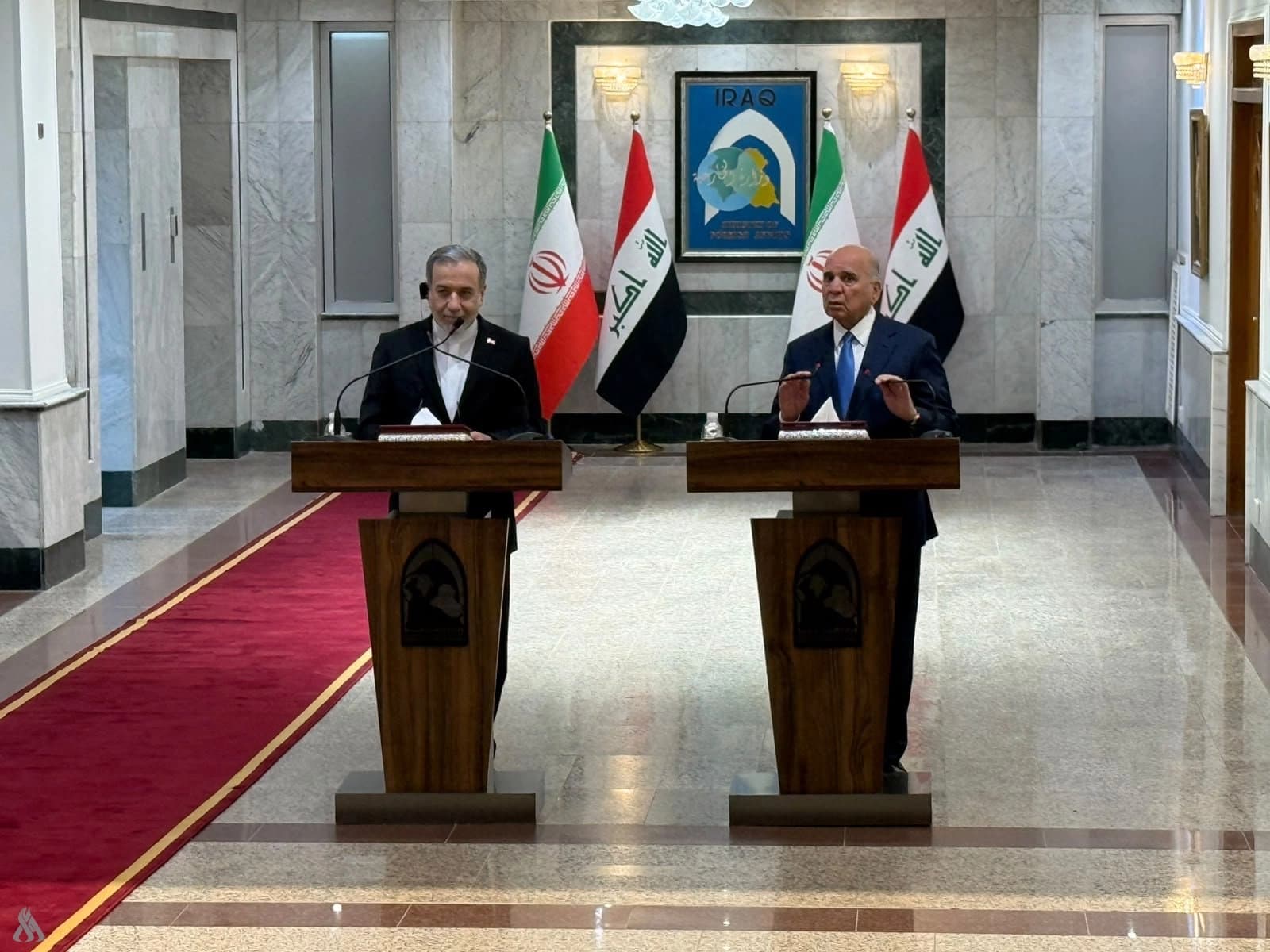 Iranian Foreign Minister Abbas Araghchi (left) and Iraqi Foreign Minister Fuad Hussein (right) in Baghdad on June 28, 2026. Photo: Iraqi state media