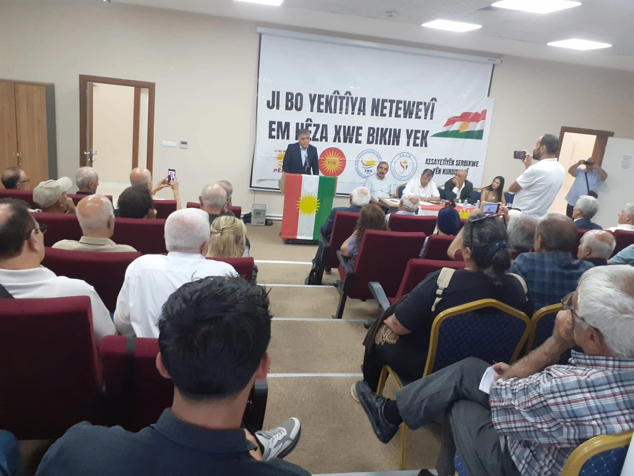 Konferansa Yekîtiya Neteweyî ya Bakurê Kurdistanê / Wêne: PWK