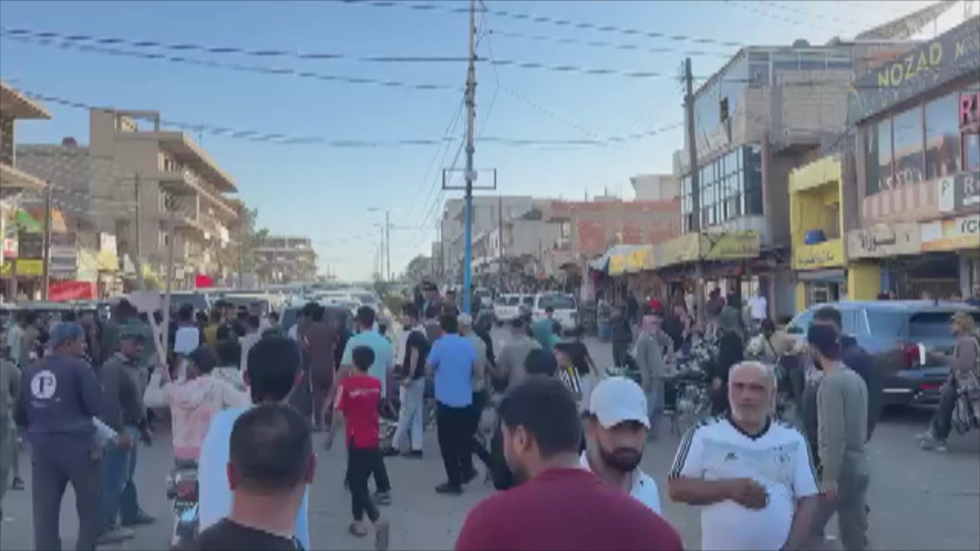 Xwenîşandaneke li dijî qedexekirina motorsîkletan / Wêne: Ji vîdeoyê