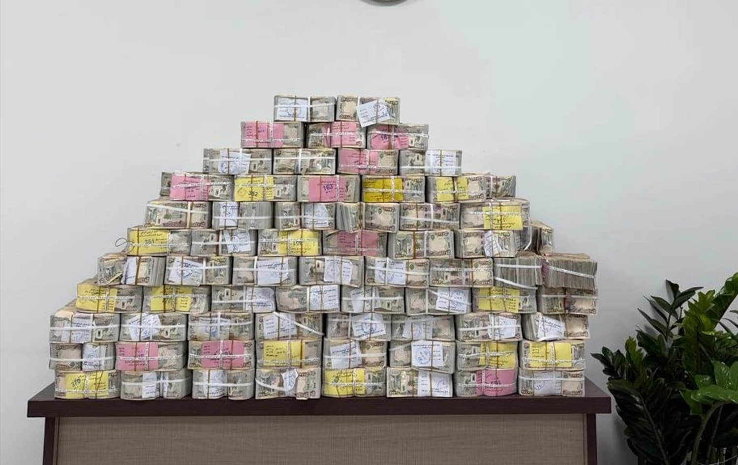 Money seized in ongoing anti-corruption campaign on July 9, 2026. Photo: INA
