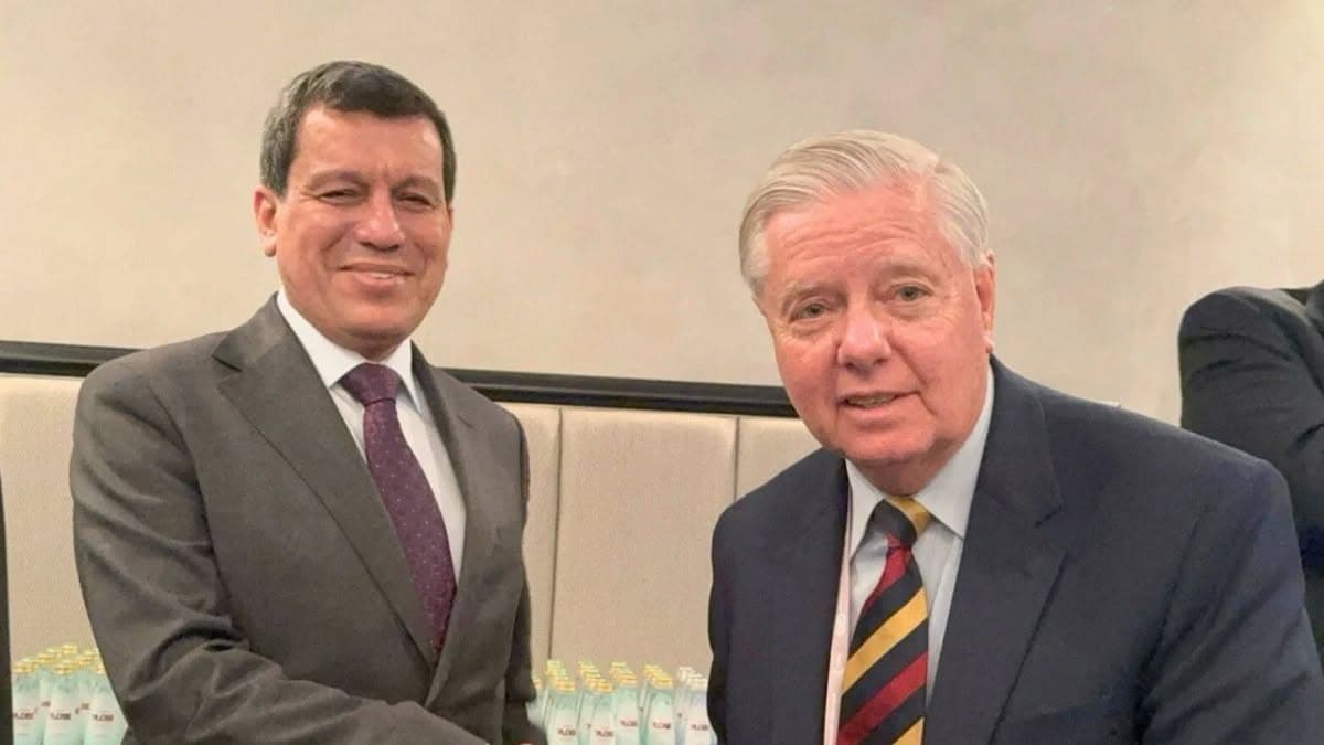 Bugün yaşamını yitirdiği duyurulan ABD'li Cumhuriyetçi Senatör Lindsay Graham, Almanya'da Münih Güvenlik Konferansı kapsamında Mazlum Abdi ve Rojavalı yetkililerle görüşmüştü.