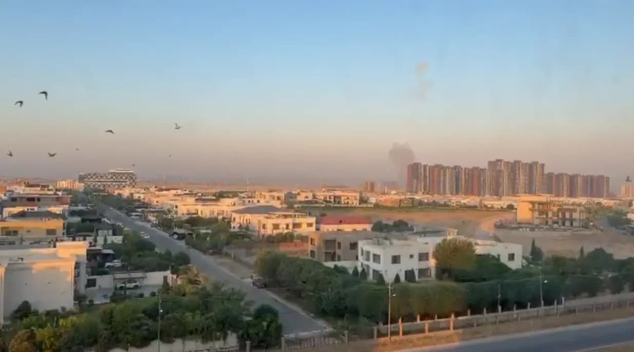 مشهد لتدمير إحدى المسيرات
