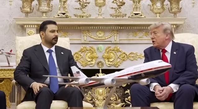 دونالد ترمب وعلي الزيدي