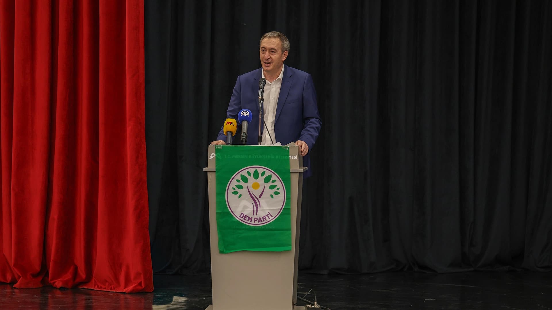 Hevserokê Giştî yê DEM Partiyê Tuncer Bakirhan / Wêne: DEM Partî