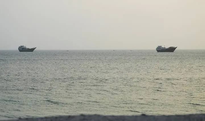 دوو کەشتی لە تەنگەی هورمز