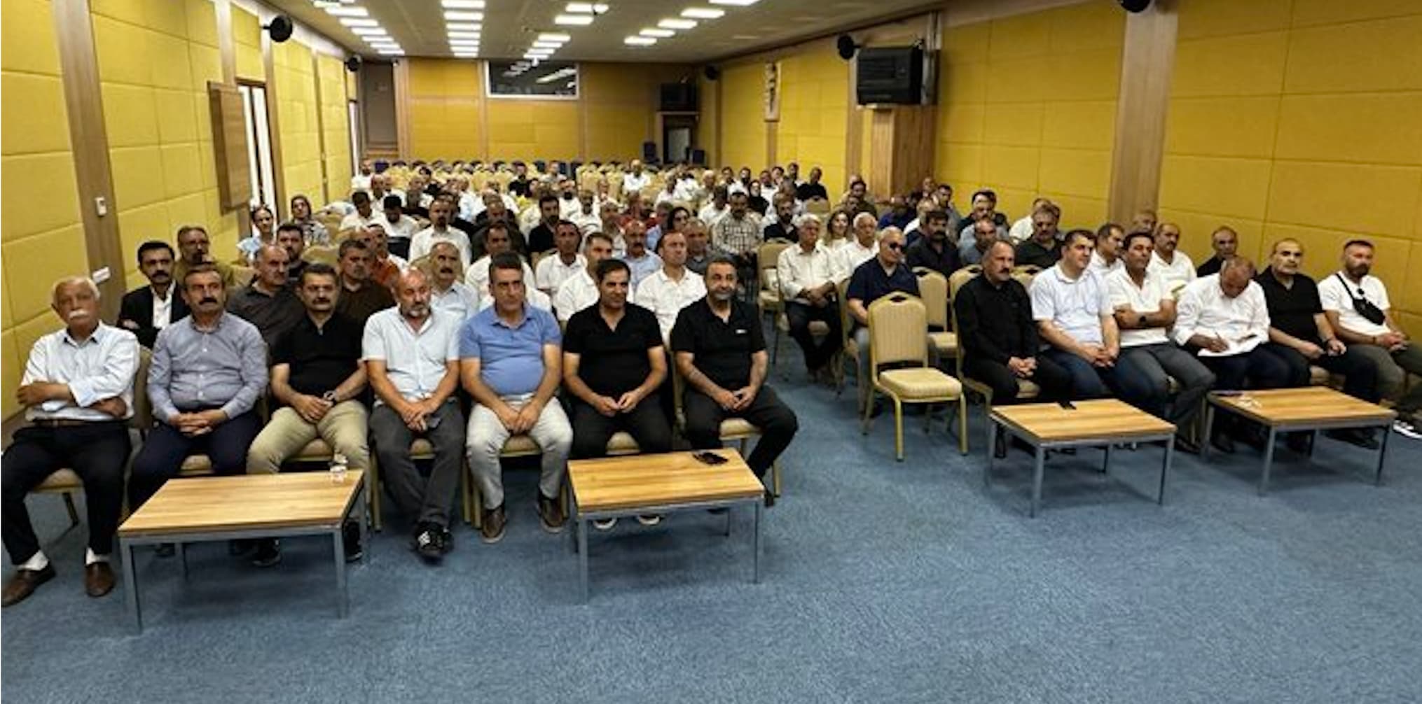 'Erkeği Dönüştürmek' toplantılarına eleştirel bakış