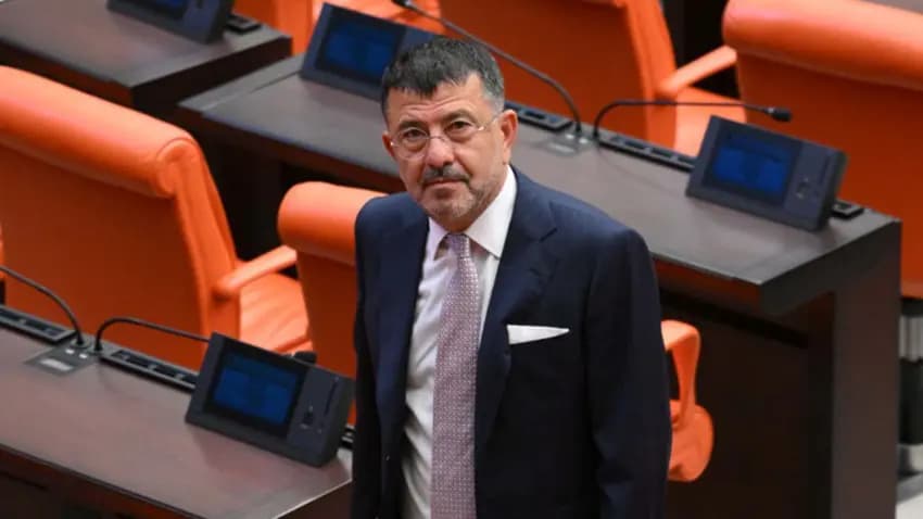 Veli Ağbaba / Arşiv