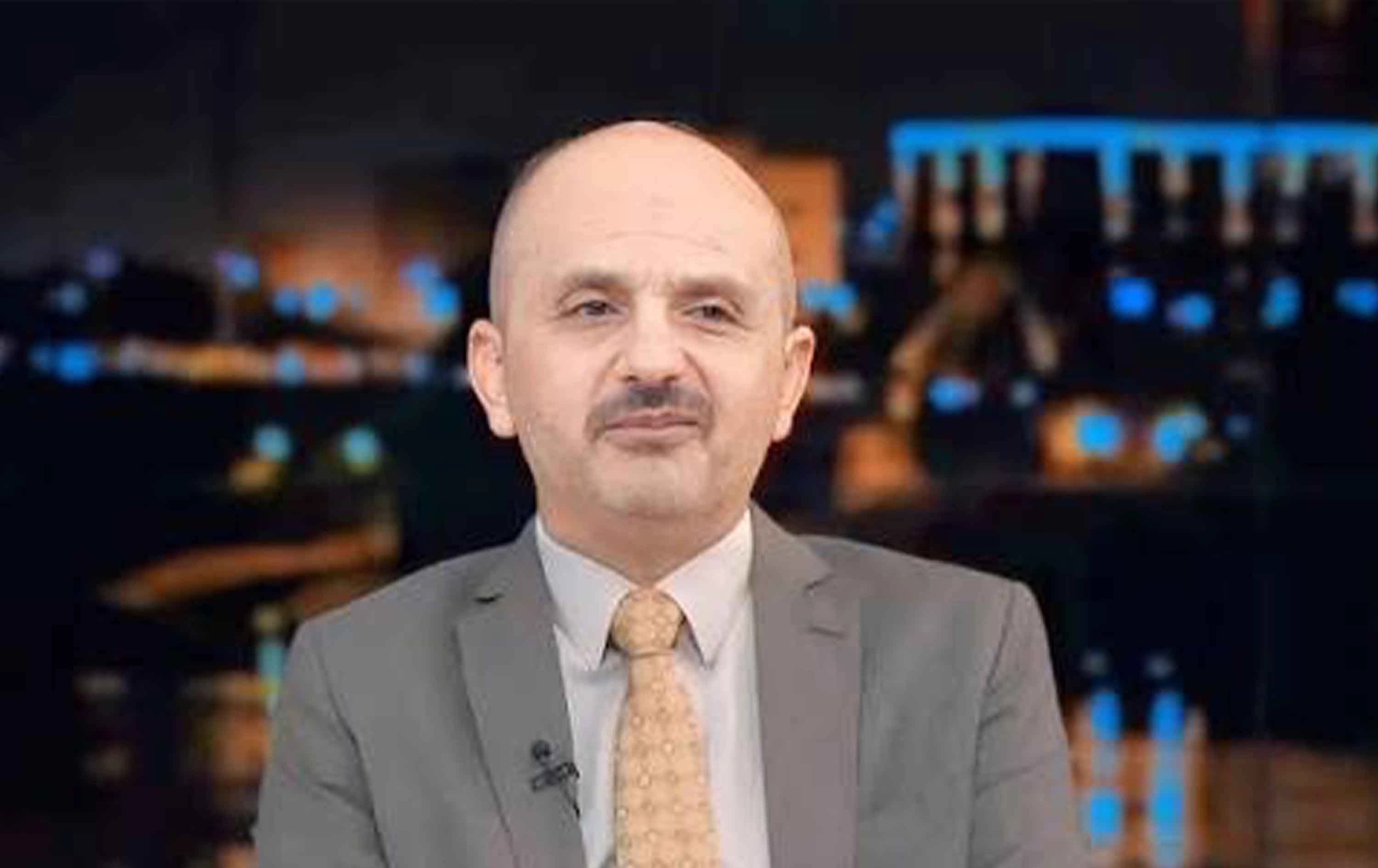 أستاذ العلاقات الدولية بجامعة بغداد الأكاديمي علاء مصطفى