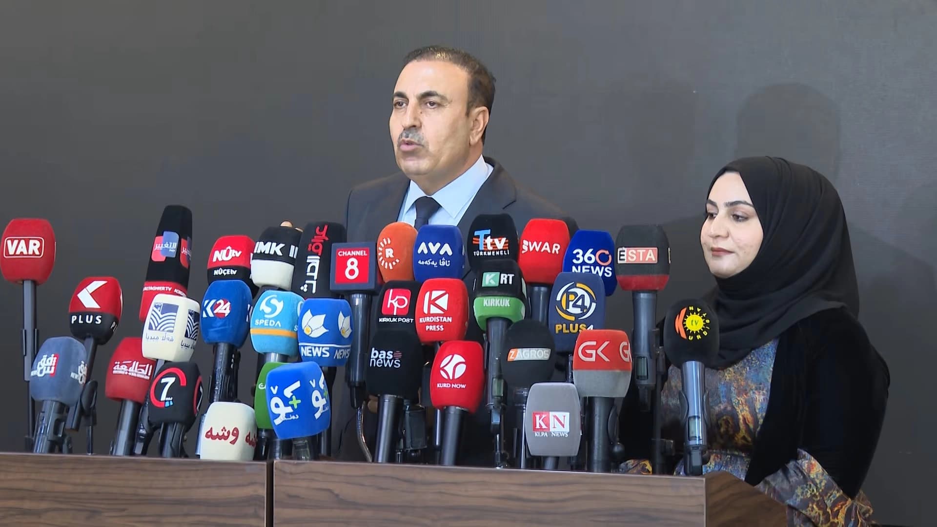 دوو ئەندامەکەی پارتی لە ئەنجوومەنی پارێزگای کەرکووک لە کۆنگرەیەکی رۆژنامەڤانیدا