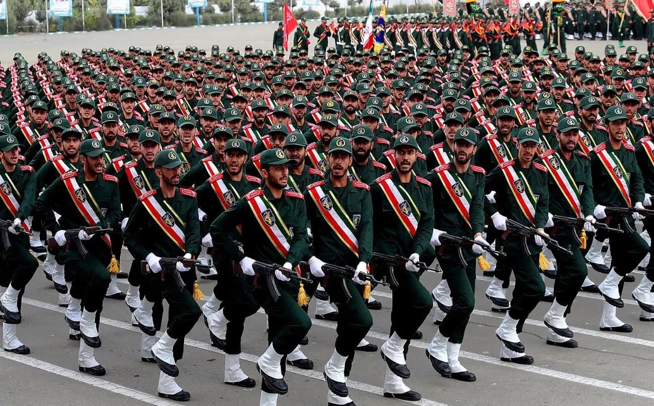 نمایشی سەربازیی سوپای پاسدارانی ئێران