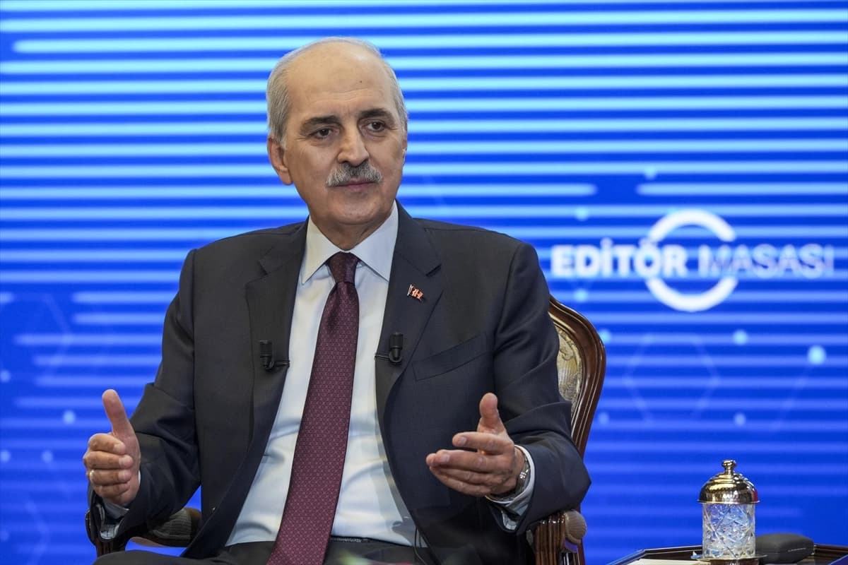 Meclis Başkanı Numan Kurtulmuş AA'ya konuk oldu. / Foto: AA