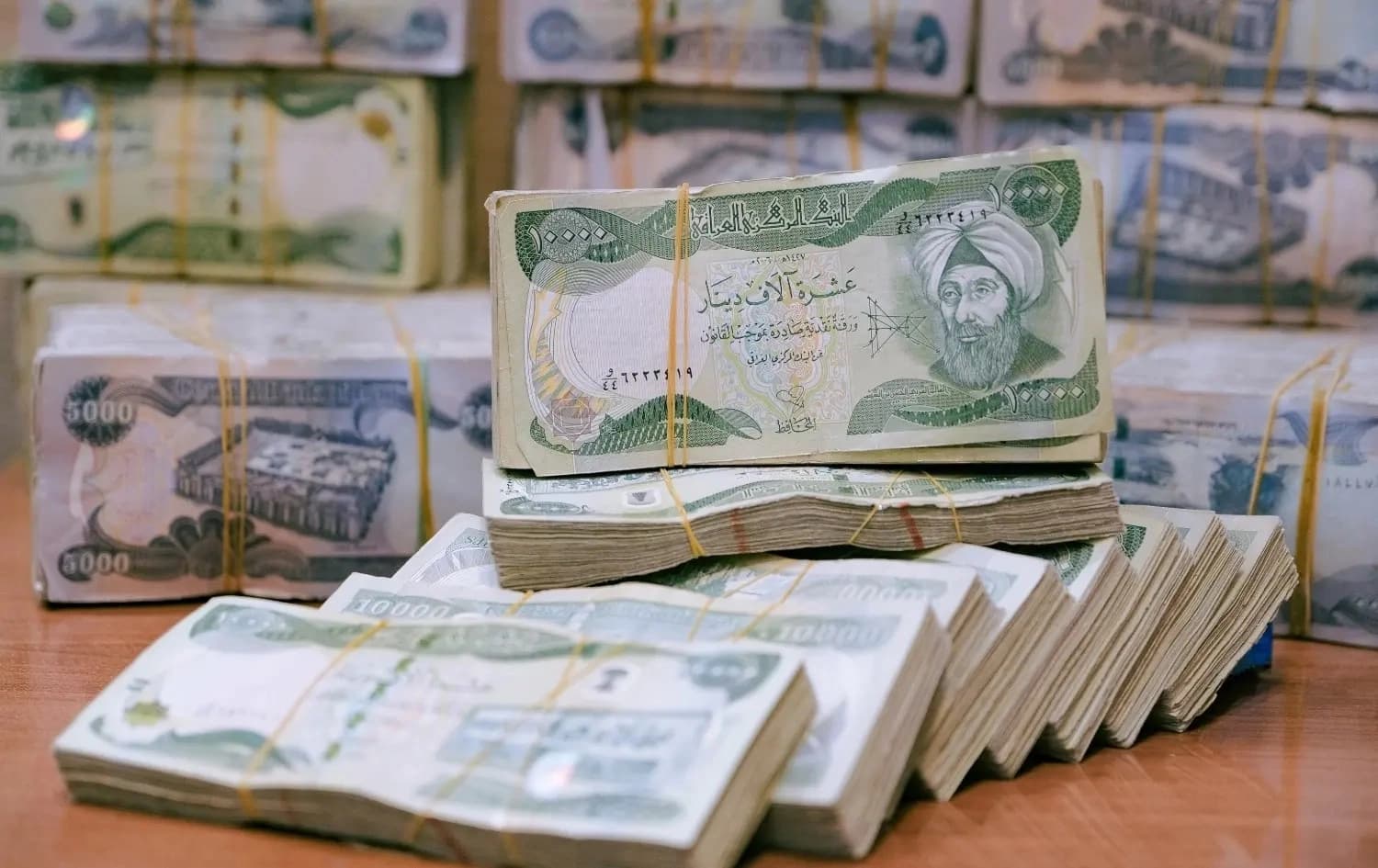 الدينار العراقي / بلند طاهر - رووداو