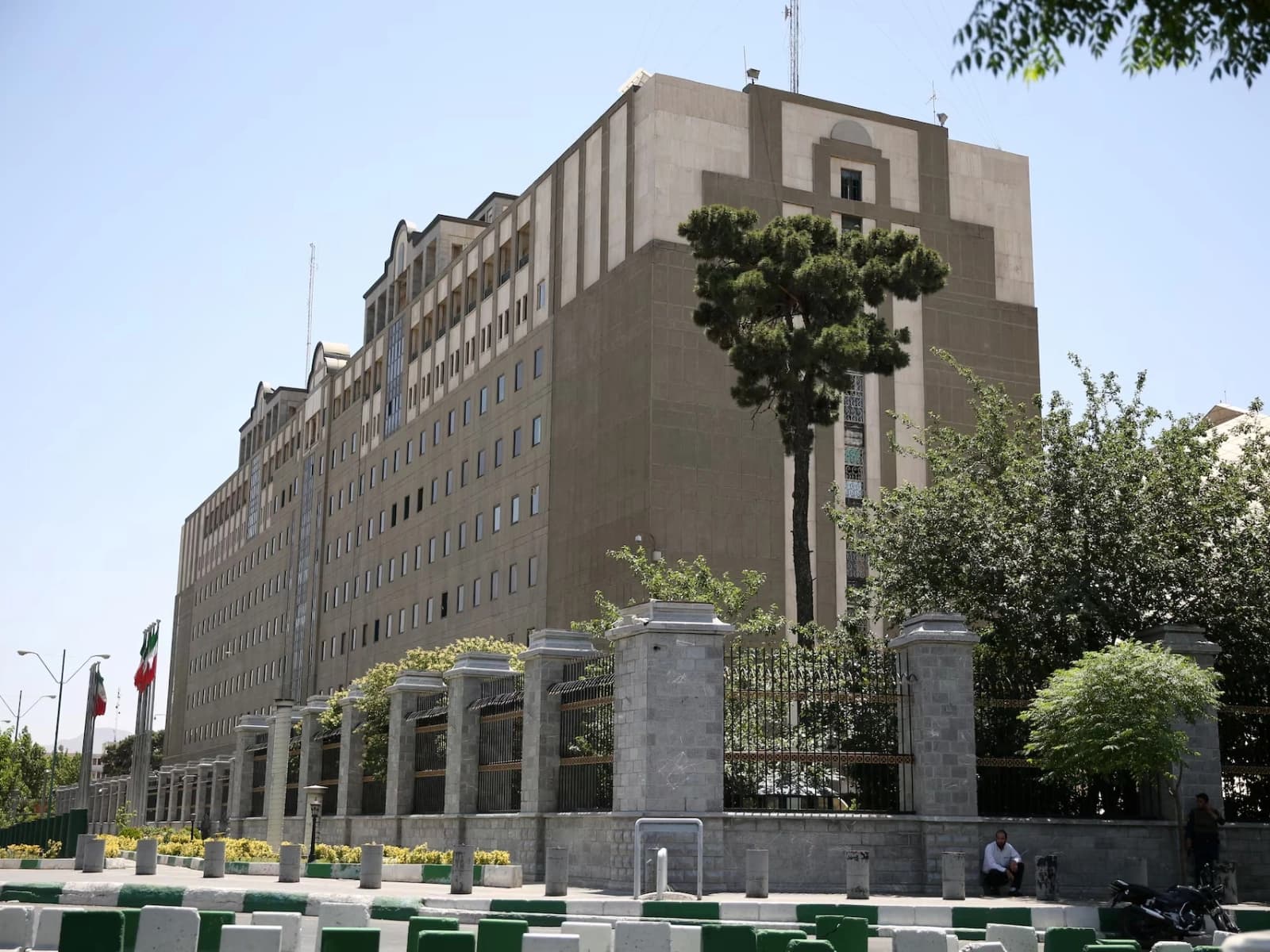 باڵەخانەی پەرلەمانی ئێران لە تاران. وێنە: Reuters