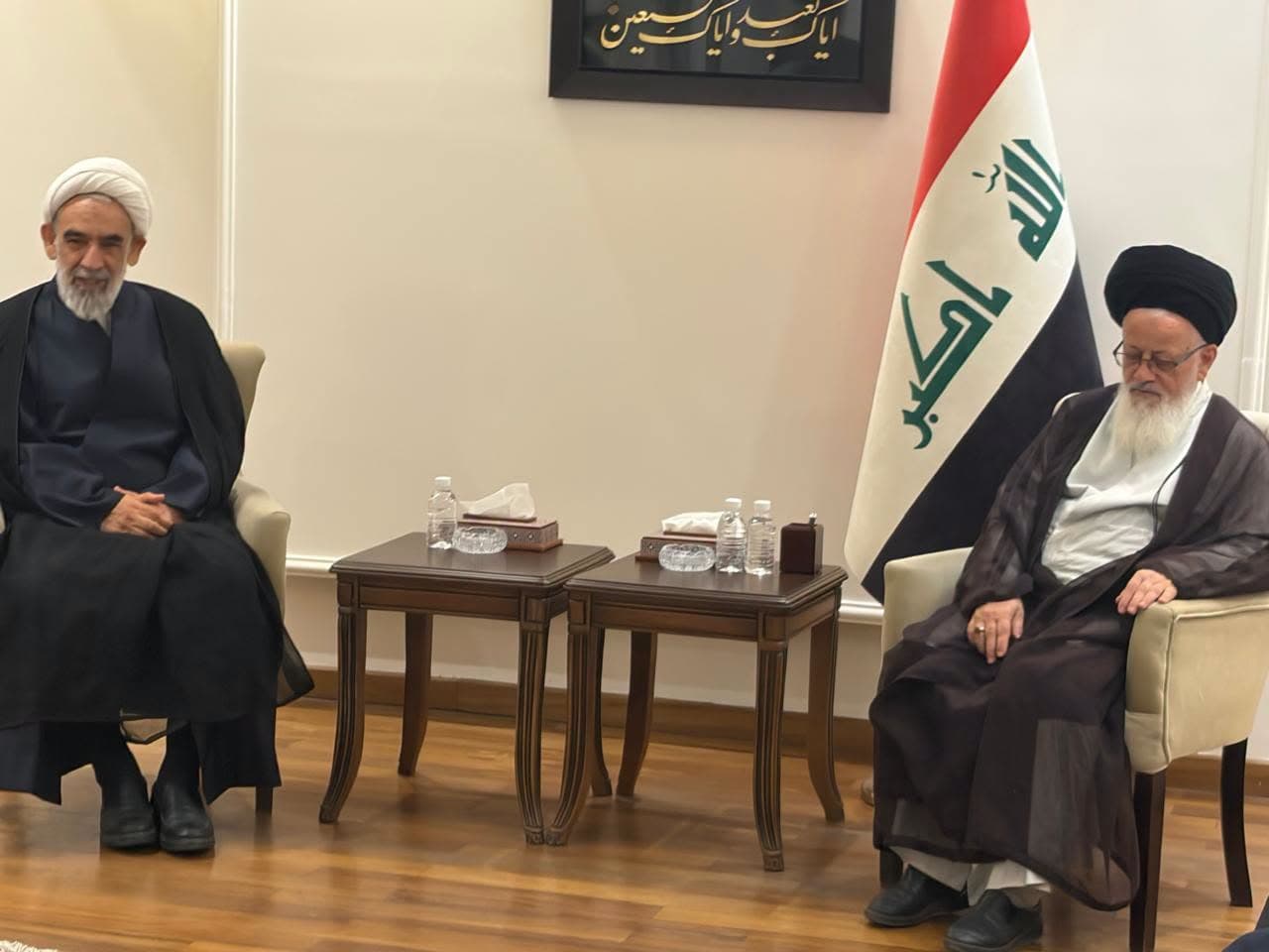 ئەو کەسانەی لەگەڵ سەرکردەکانی چوارچێوەی هاوئاهەنگی کۆبوونەتەوە