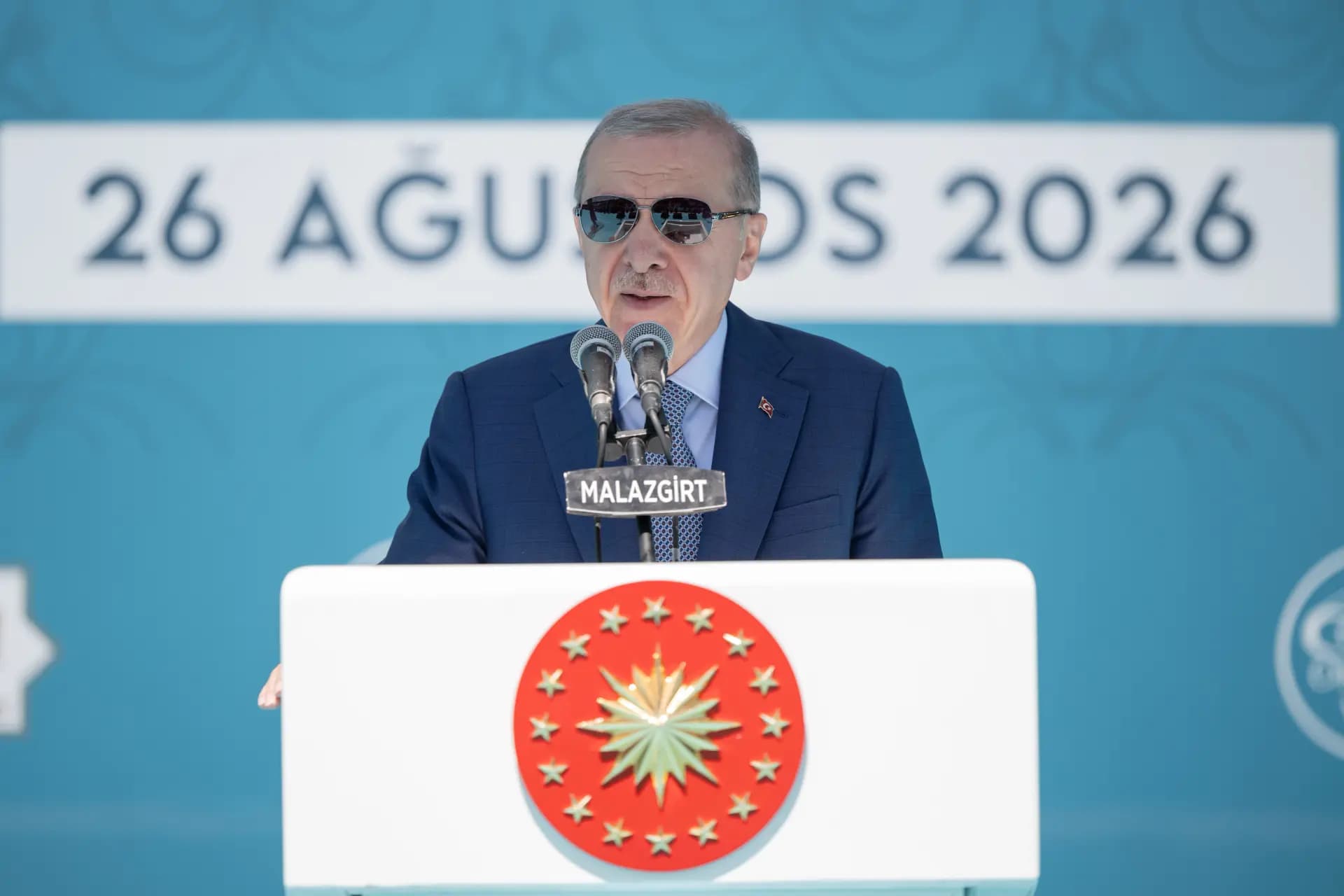 Türkiye Cumhurbaşkanı Erdoğan Malazgirt'te konuştu. / Foto: AA