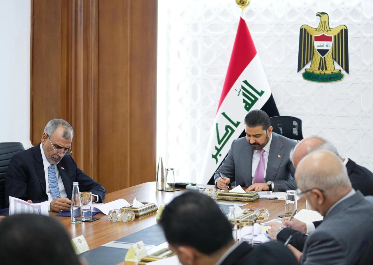 اجتماع الزيدي مع الملاك المتقدم في وزارة النفط