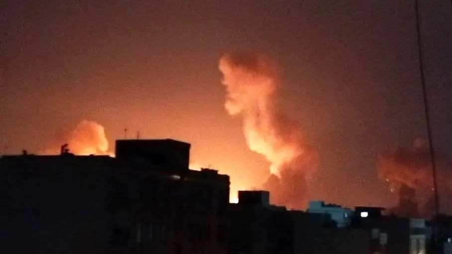 İran'a yönelik bombardımandan bir görüntü