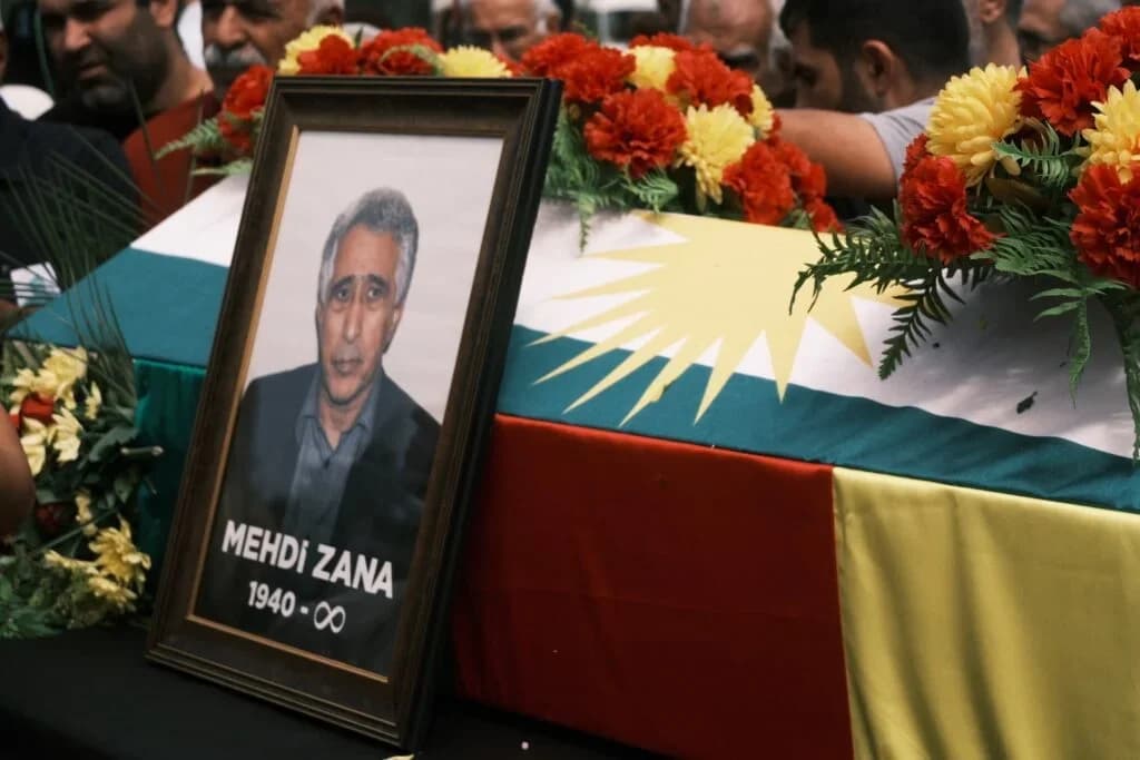 Mehdi Zana son yolculuğuna uğurlandı