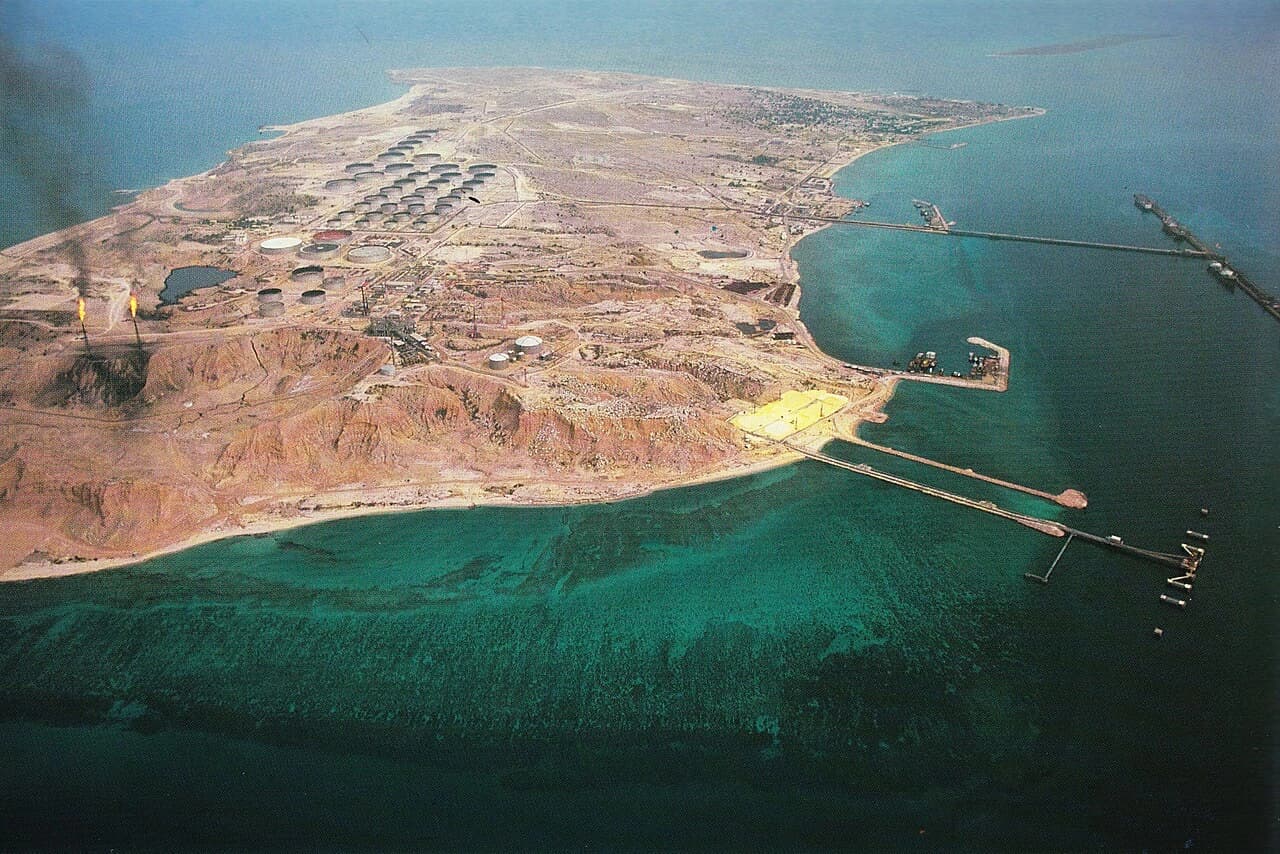 وێنەی دوورگەی خارگ