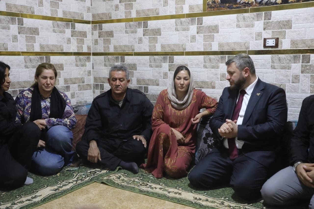 Siyamend Efrîn û Ehme Hîlallî malbata Sîpan ziyaret kir