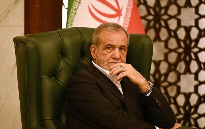 مسعود بزيشكيان الررئيس الإيراني