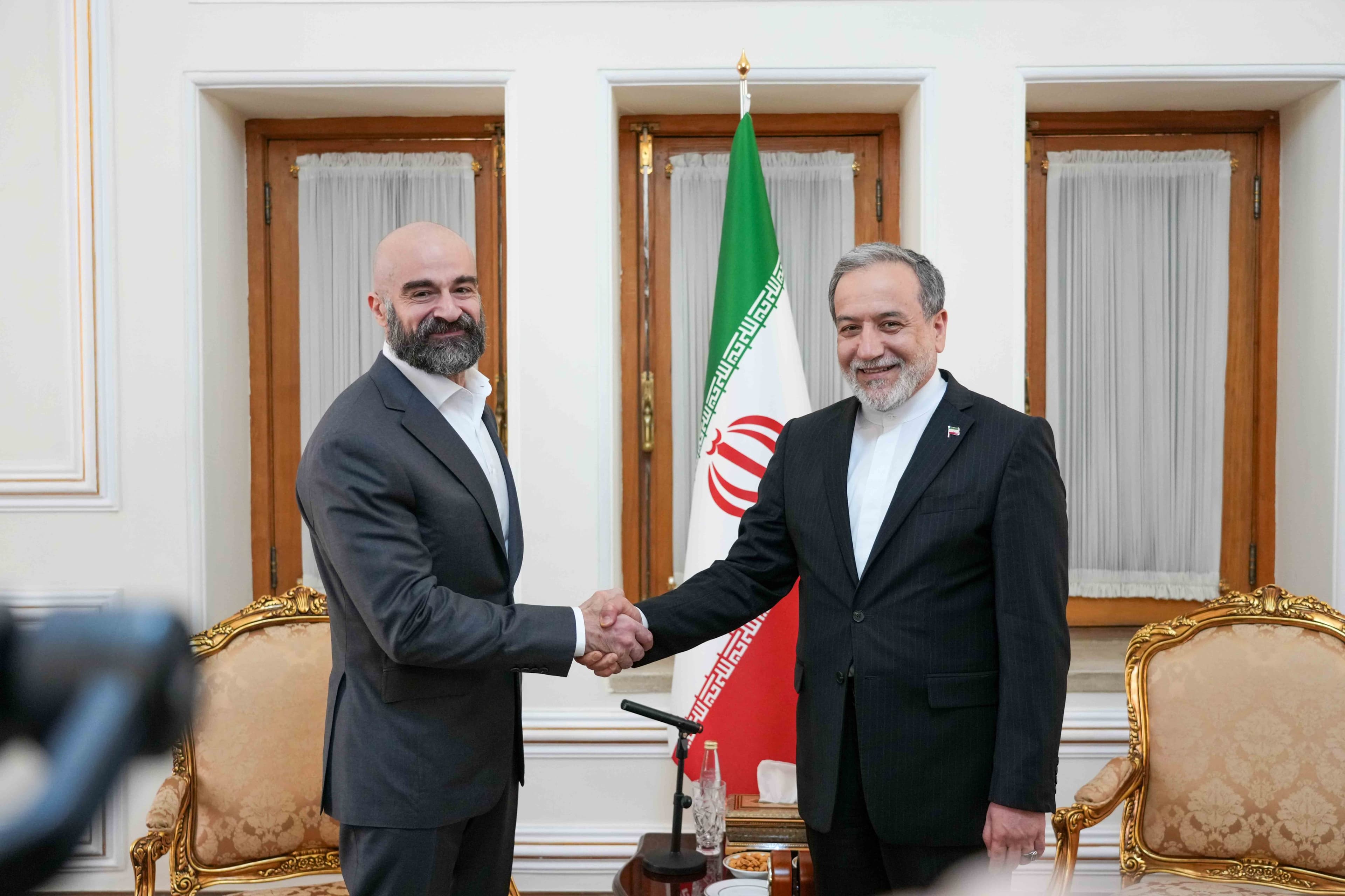 Patriotic Union of Kurdistan (PUK) leader Bafel Talabani (left) with Iranian foreign minister Abbas Araghchi on September 15, 2026. Photo: IRNA