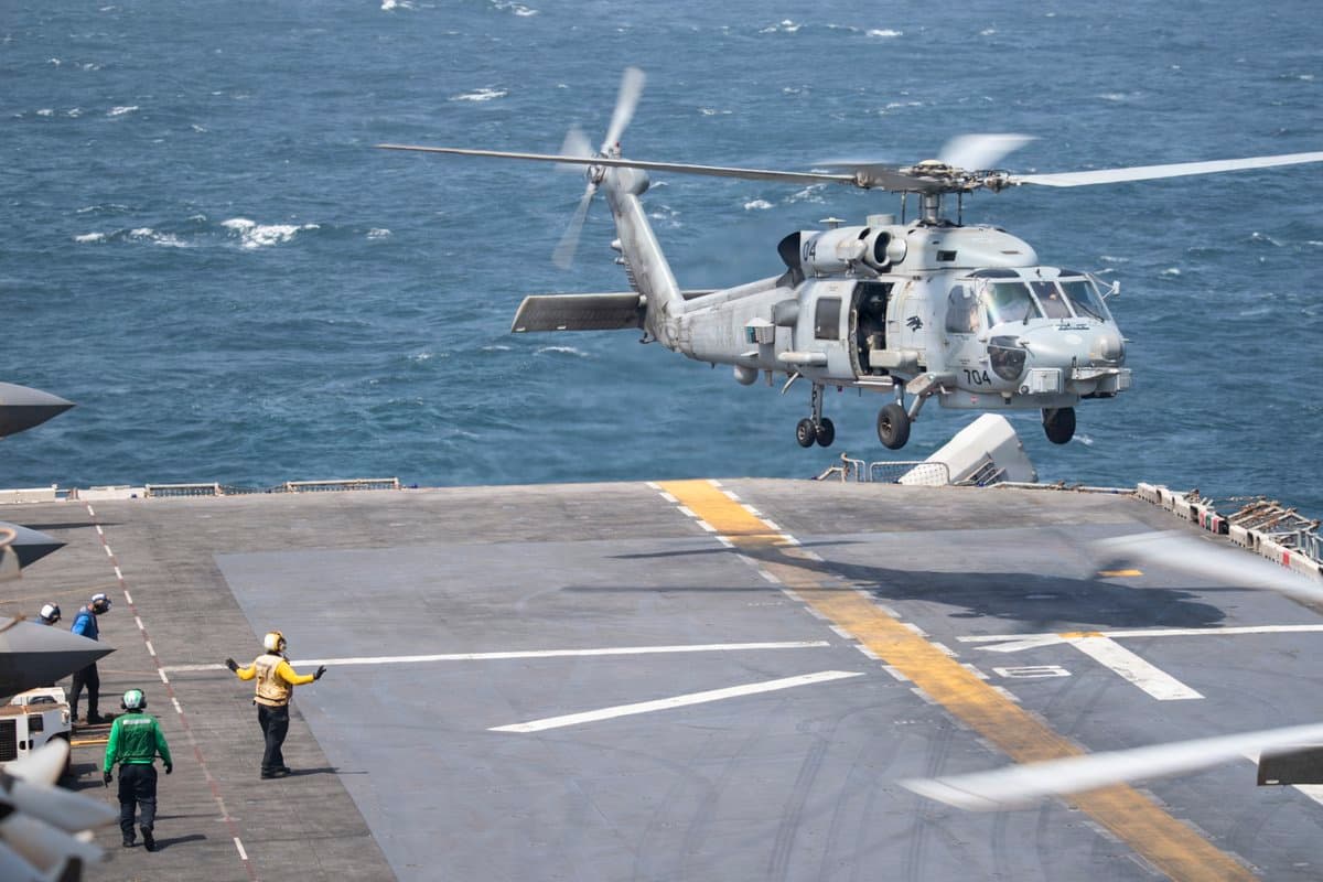 US Central Command (CENTCOM) helicopter landing on the deck of US vessel in the gulf of Oman on September 11, 2026. Photo: CENTCOM