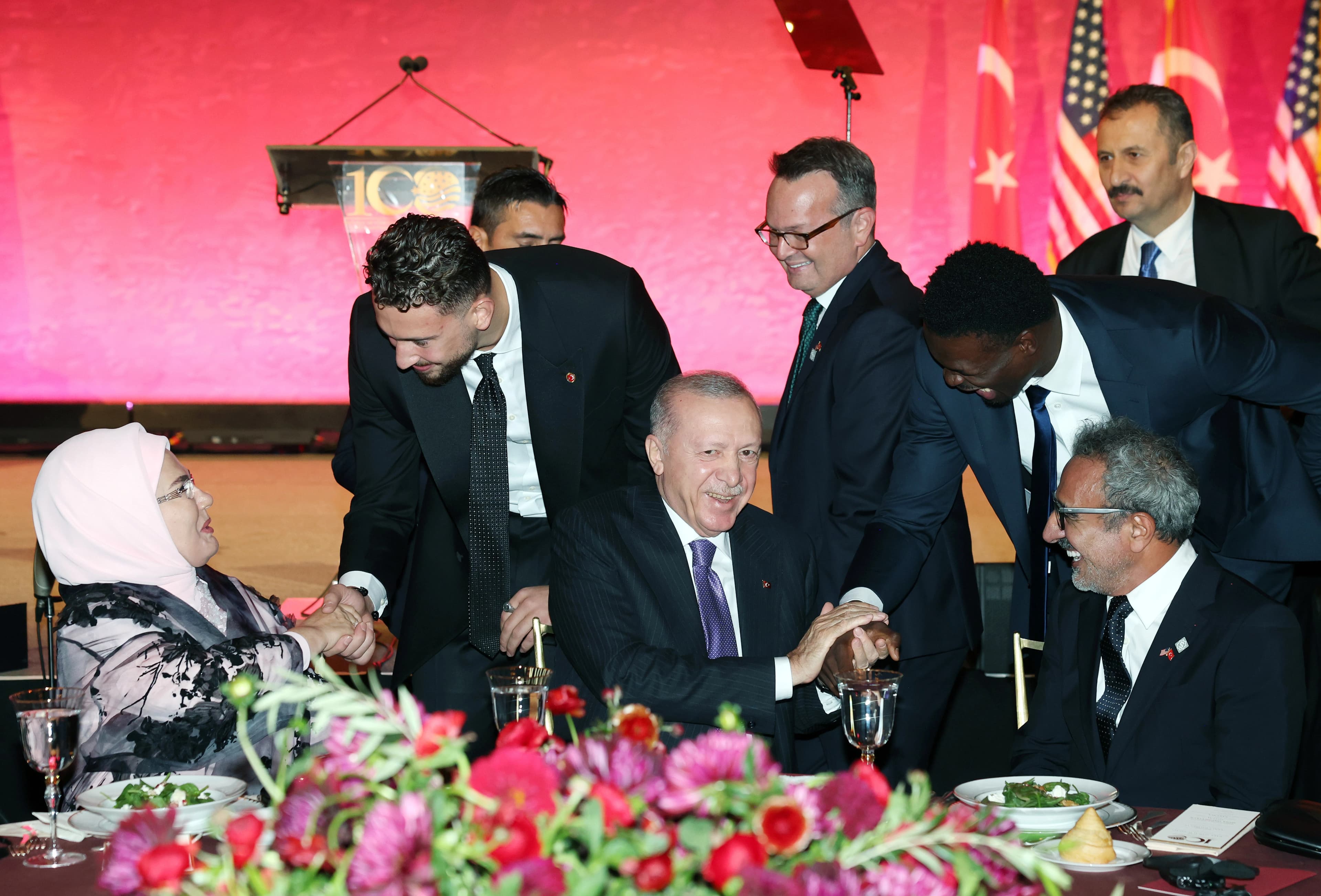 BM 81. Genel Kurulu dolayısıyla New York'ta bulunan Türkiye Cumhurbaşkanı Recep Tayyip Erdoğan, "100 Yıllık Dostluk: Türkiye-Amerika Birleşik Devletleri" etkinliğine katıldı. / AA