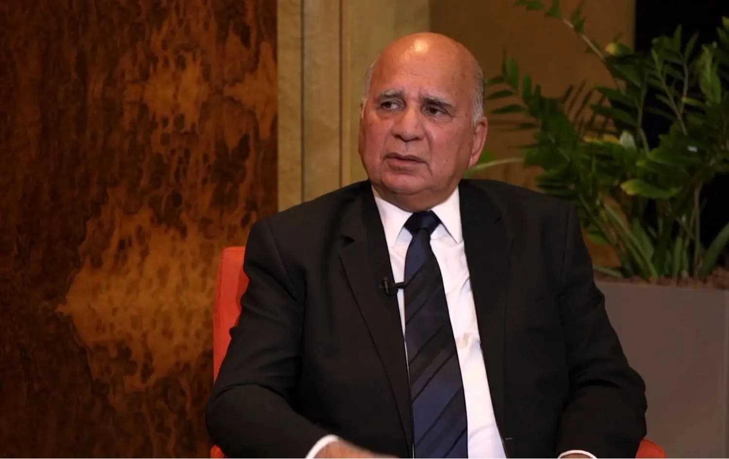 فوئاد حوسێن، وەزیری دەروەی عێراق