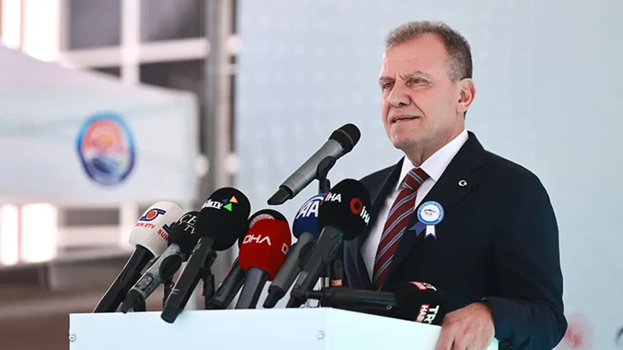 Vahap Seçer / Arşiv