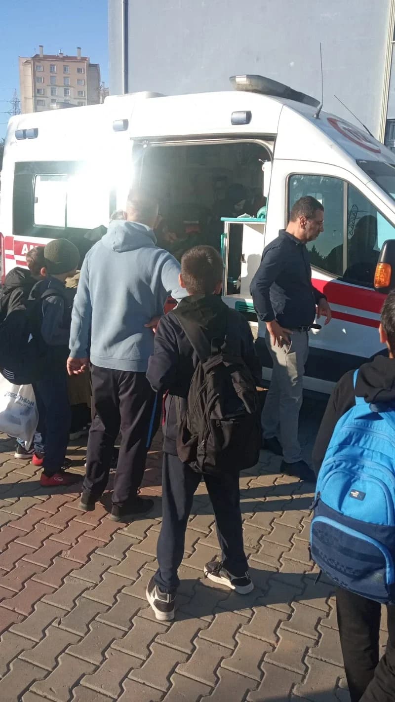 ئەو قوتابخانەیەی کەسێک بە چەقۆ هێرشی کردە سەر قوتابیانی