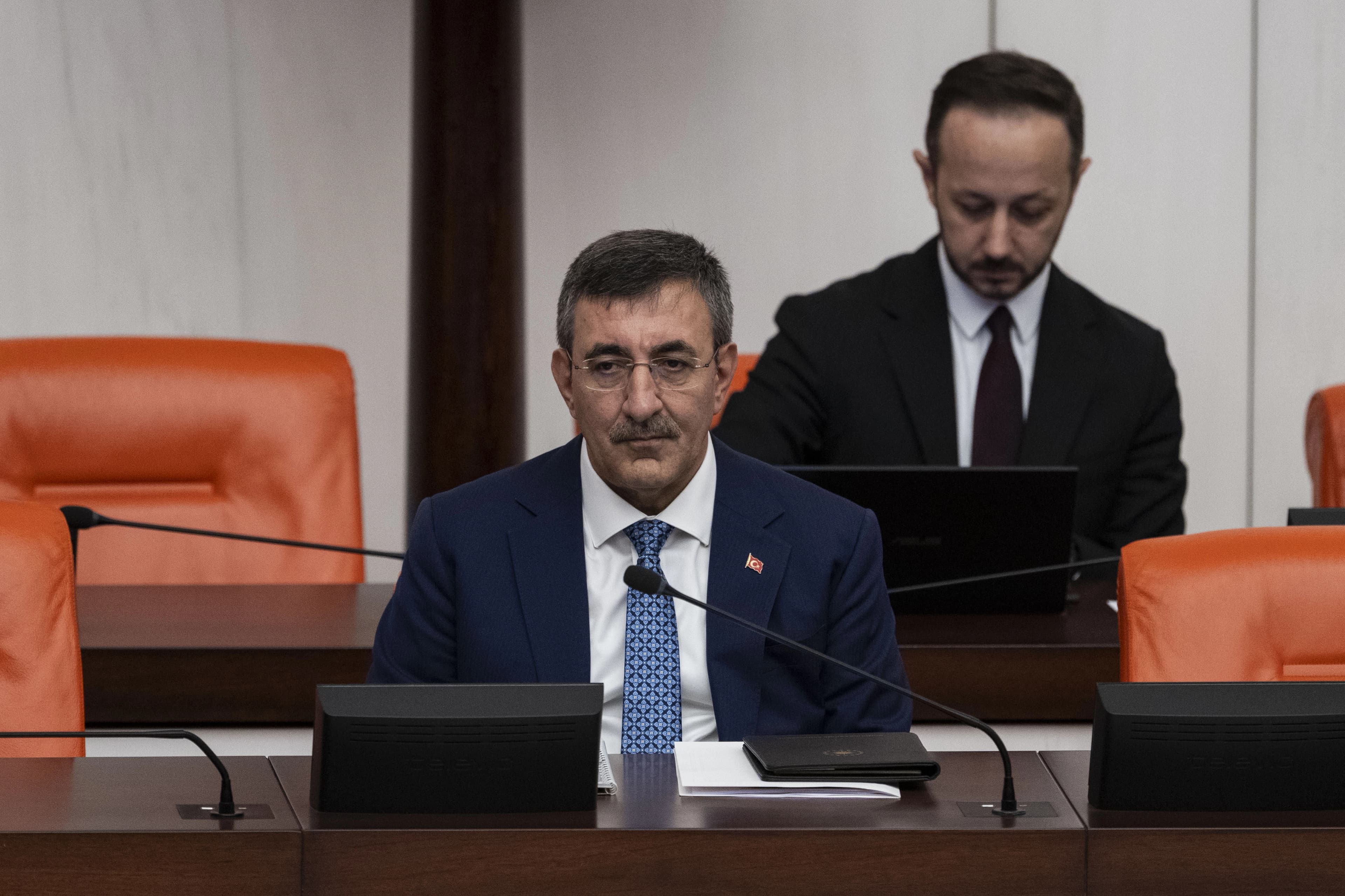 Türkiye Cumhurbaşkanı Yardımcısı Cevdet Yılmaz, Meclis Genel Kurulu'na katıldı. / AA