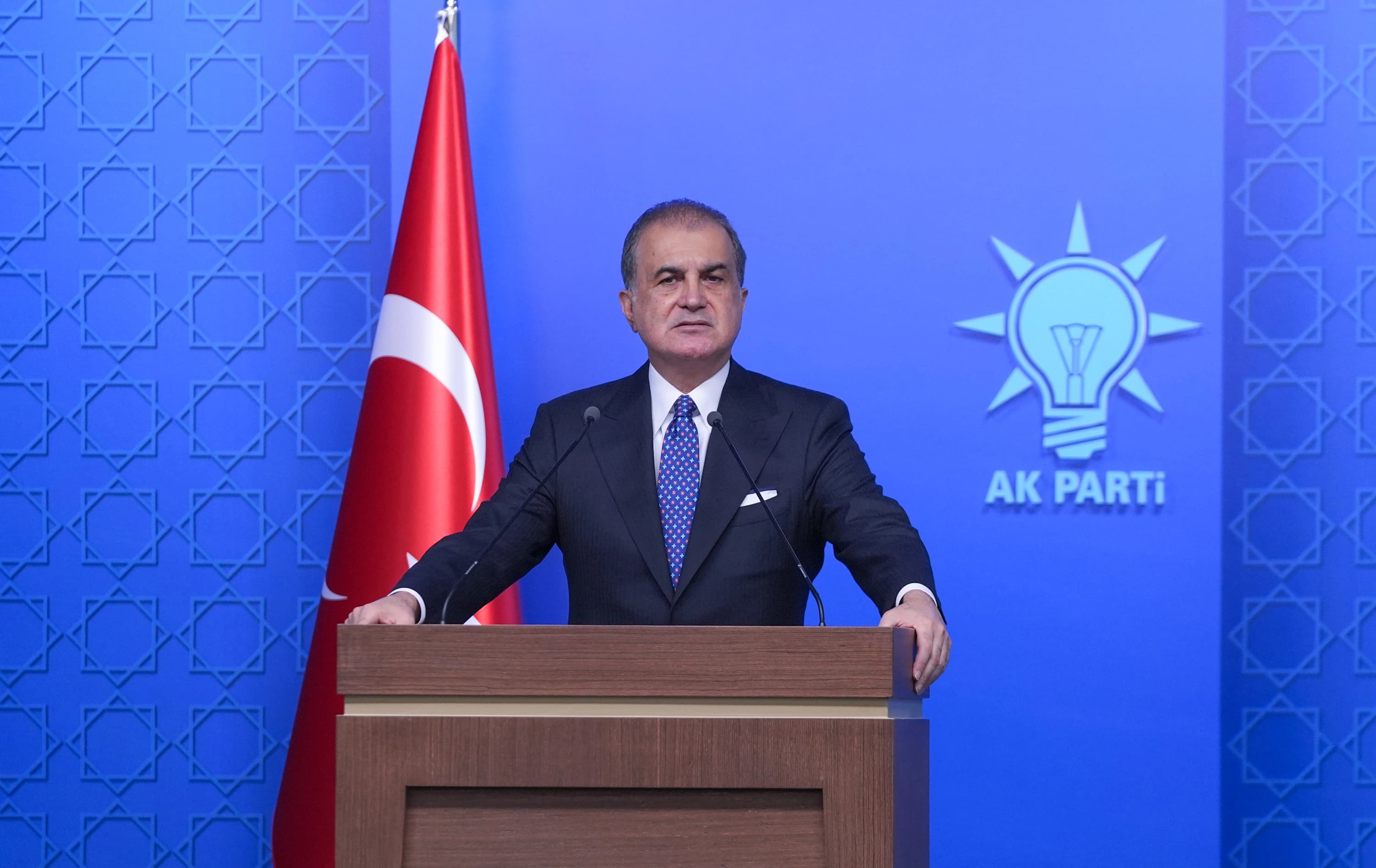 AK Parti Sözcüsü Ömer Çelik, parti genel merkezinde gerçekleştirilen Merkez Yürütme Kurulu (MYK) toplantısına ilişkin açıklamalarda bulundu. / AA