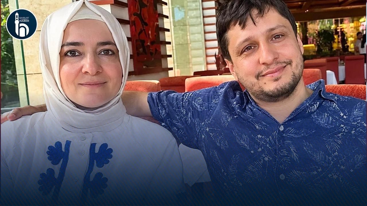 Fatma Betül Sayan Kaya  ve eşi İlyas Kaya.