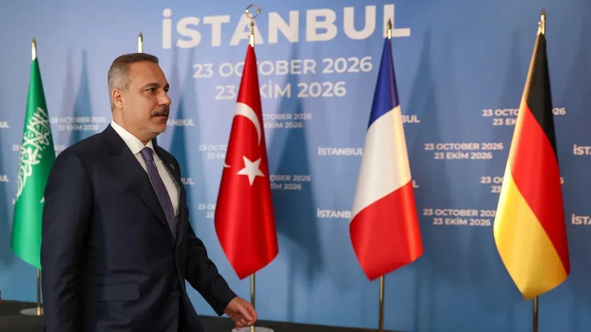 Hakan Fîdan: Êrişa li Îranê dê li herêmê agirê şer gur bike