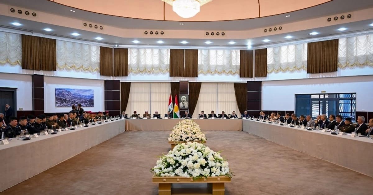 مەسرور بارزانی لەگەڵ فەرماندەکانی پێشمەرگە و هێزە ئەمنییەکان لە دهۆک کۆبووەوە