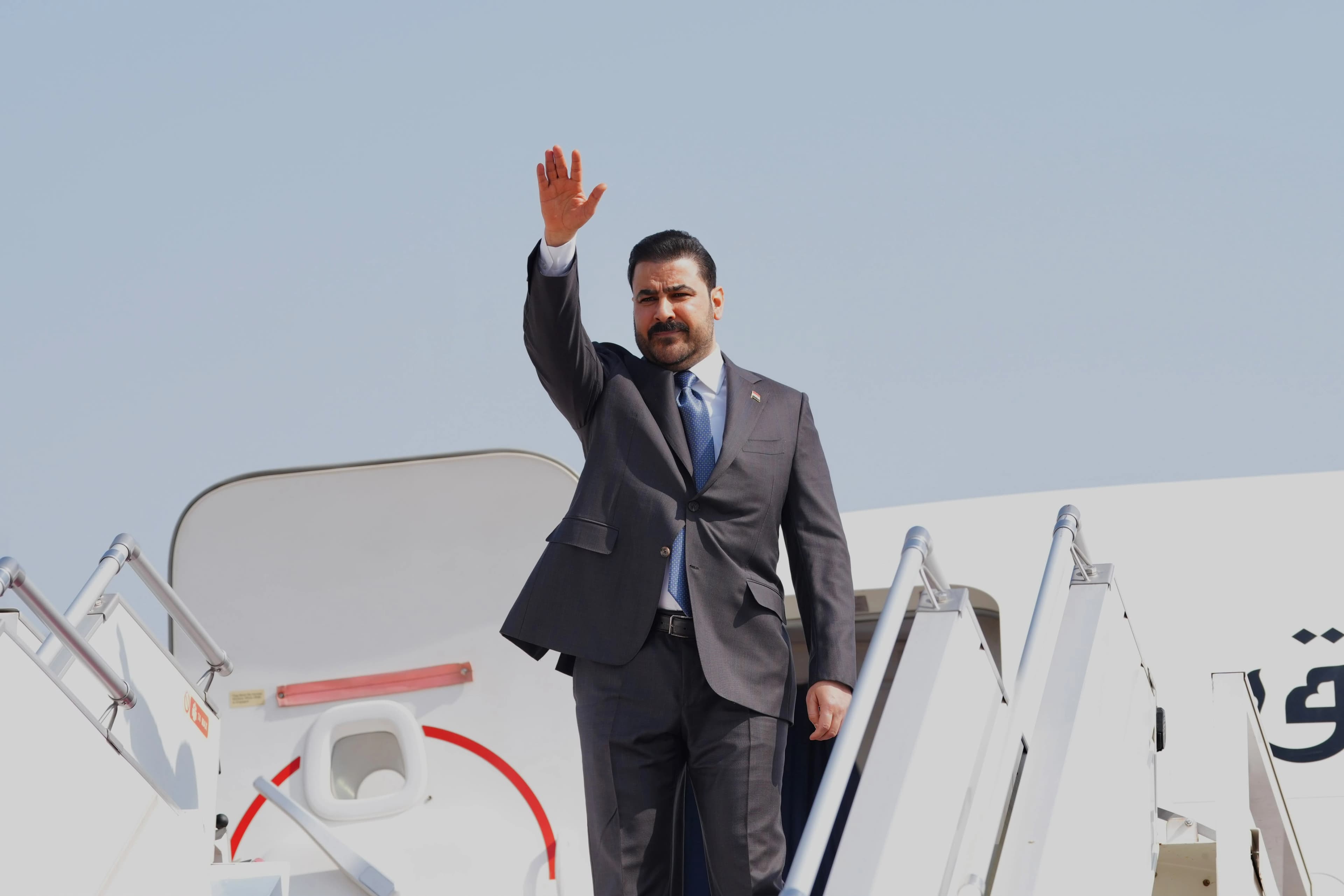 Iraqi PM Ali al-Zaidi departing to Jordan. Photo: Iraqi PM's media office
