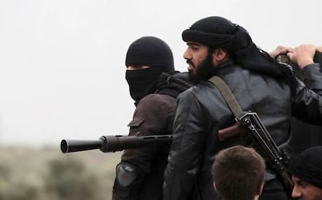Islamist Groups Besiege Revolutionary City of Kobani
