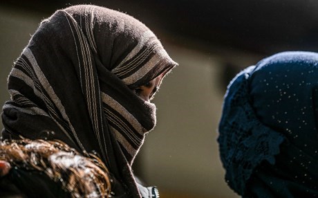 سبايا الخلافة.. "لم يرغب أحد بشرائي بسبب آثار الضرب على جسدي" 