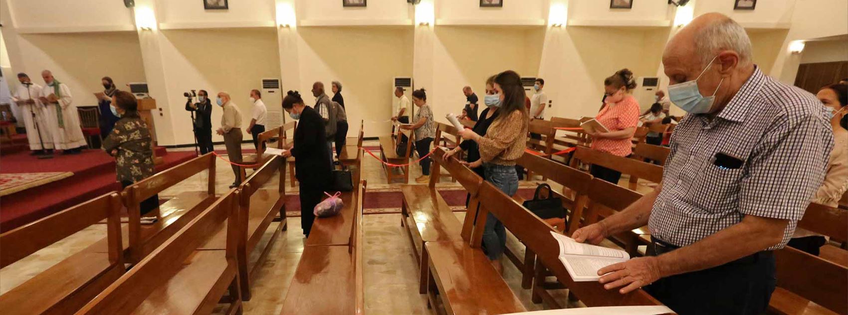 Chaldean worshippers gather for All Saints' mass, nearly ten years after Baghdad massacre