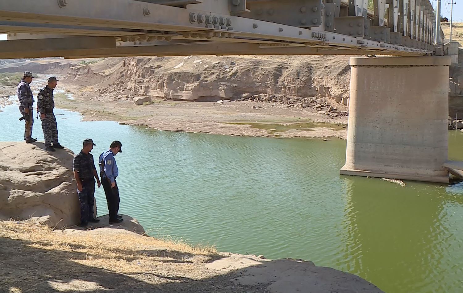 Hundreds of fish die in Sulaimani river