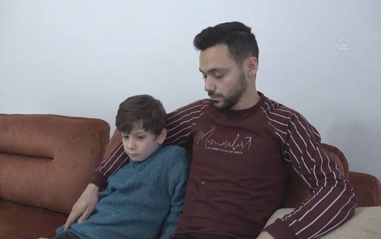 قصة عمّ وابن أخ بقيا لأكثر من 4 أيام تحت انقاض الزلزال بعنتاب.. ظنّها 13 يوماً