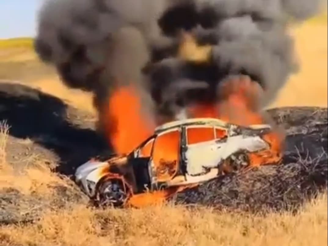 Erbil'de yanan otomobilin içinde kadın cesedi bulundu