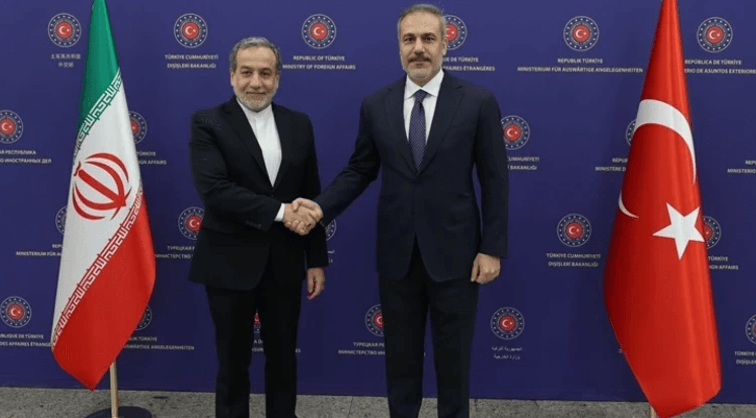 Hakan Fidan, İran Dışişleri Bakanı Erakçi ile görüştü
