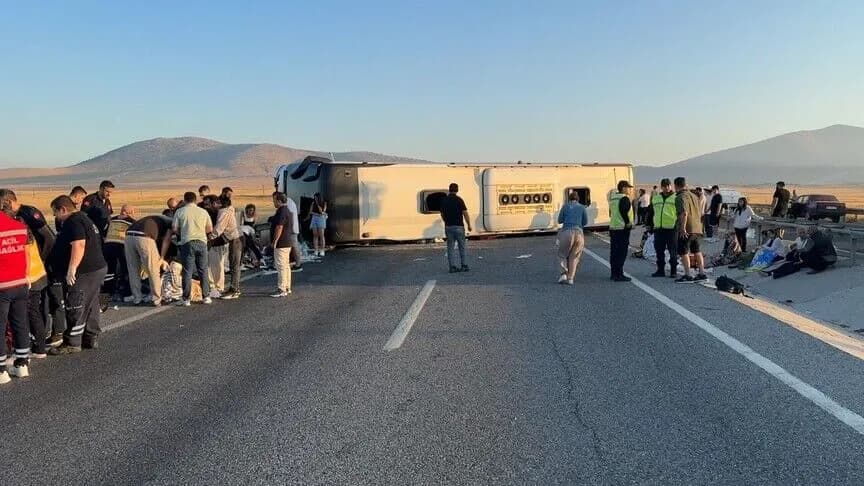 وەرگەڕانی پاسێکی نەفەر هەڵگر لە تورکیا
