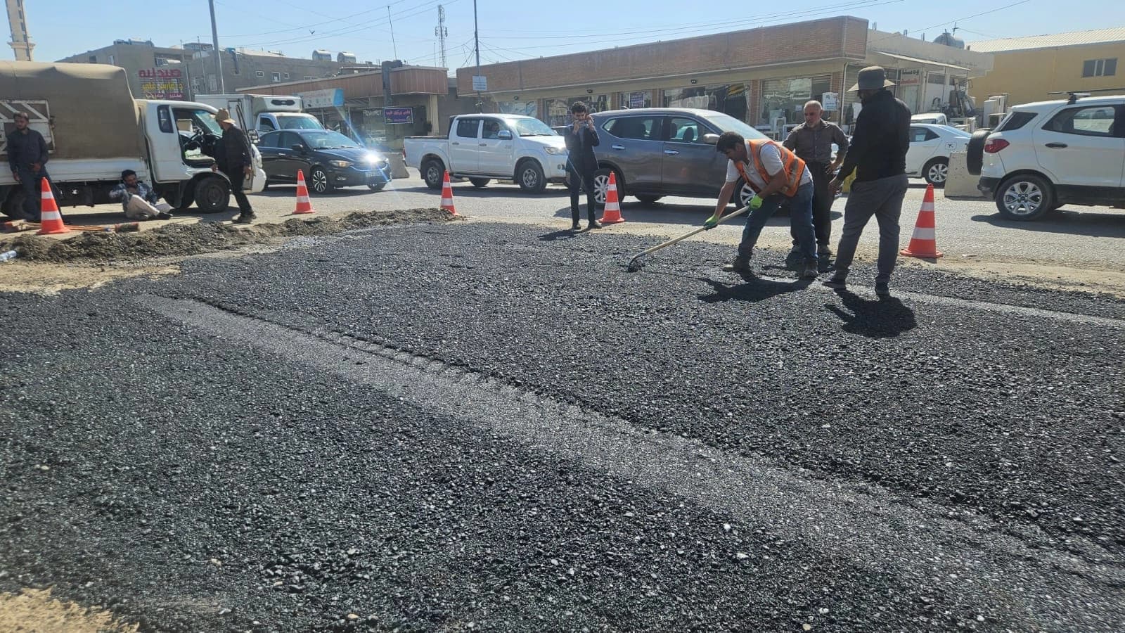 کارکردن لە شەقامی بەحرکە
