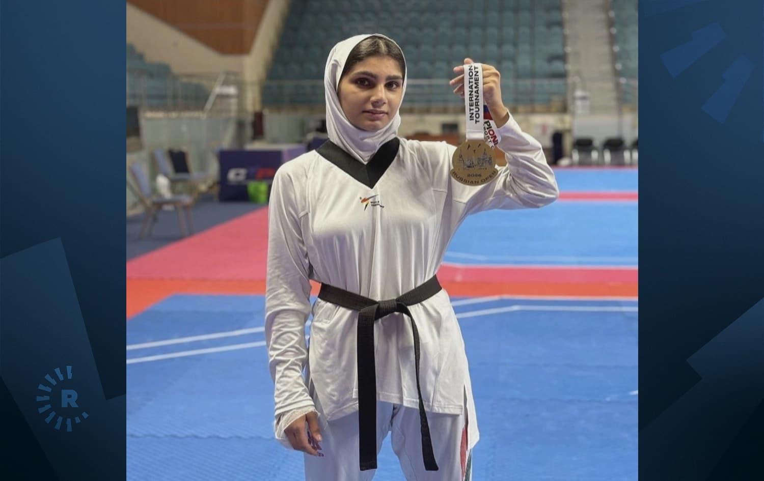 ئایناز میکائیلی، کچە وەرزشڤانی خەڵکی شاری سەقز